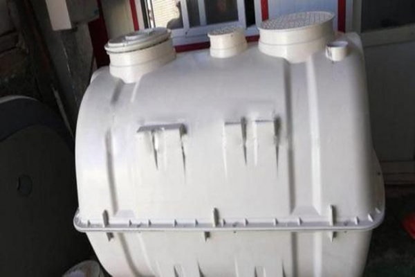 SMC玻璃鋼化糞池在選購時如何確定質量是否有問題 SMC玻璃鋼化糞池在選購時如何確定質量是否有問題